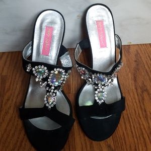 Vero cuoio Betsy Johnson